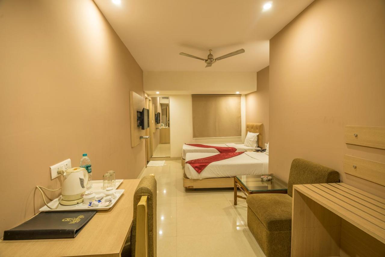 Palette Hotel Nisarga By Sunday Bhopal Bagian luar foto