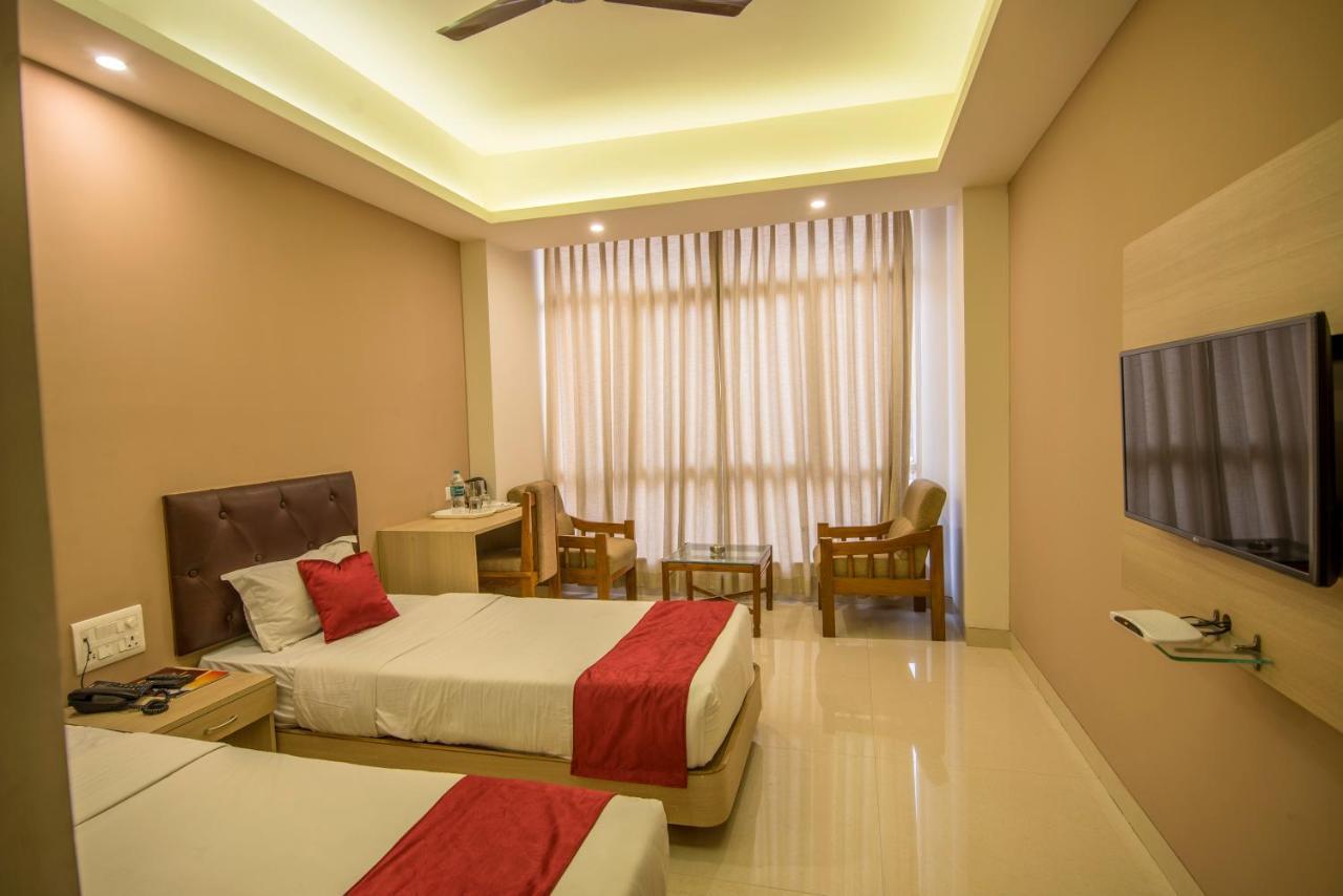Palette Hotel Nisarga By Sunday Bhopal Bagian luar foto