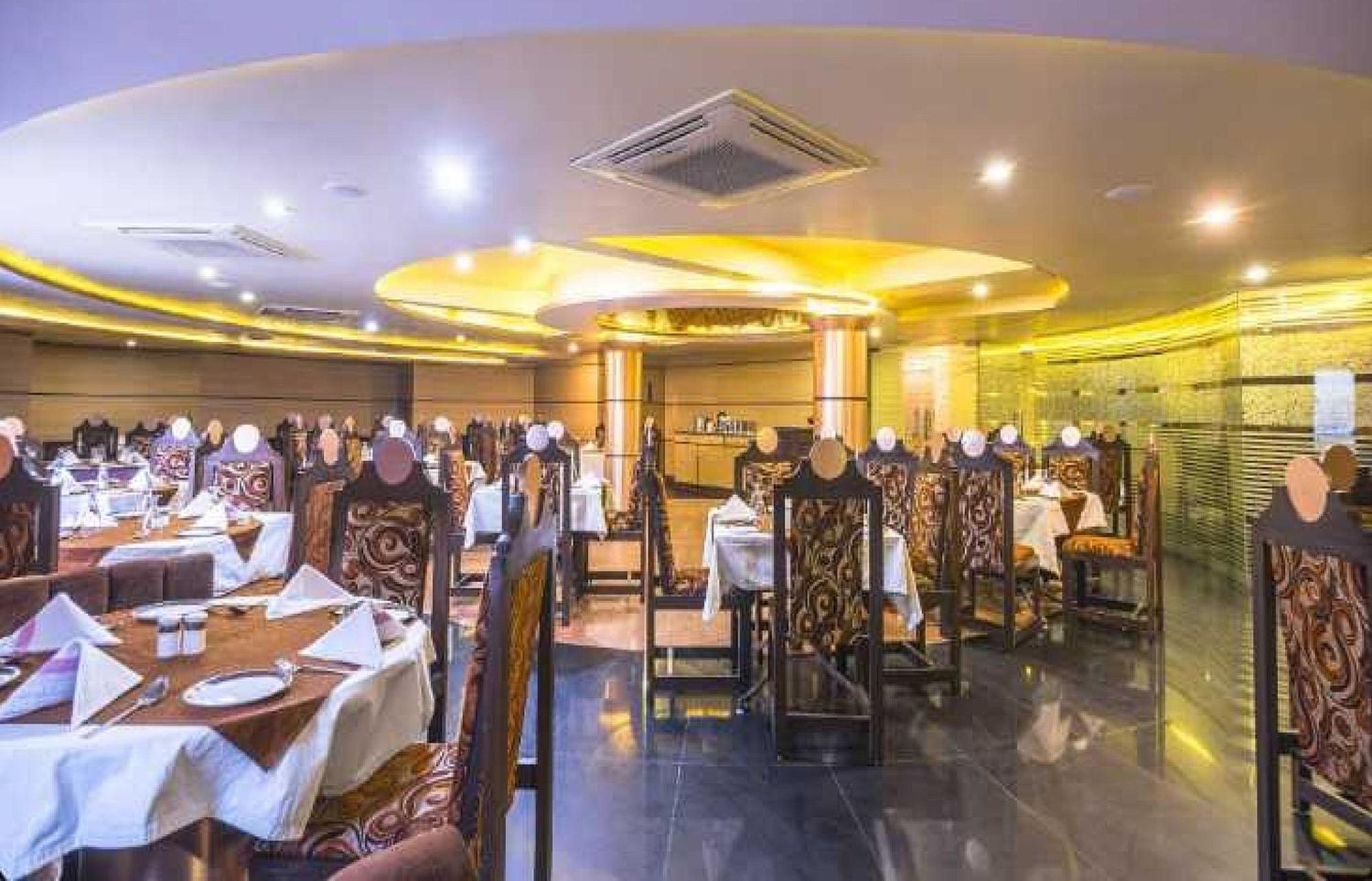 Palette Hotel Nisarga By Sunday Bhopal Bagian luar foto
