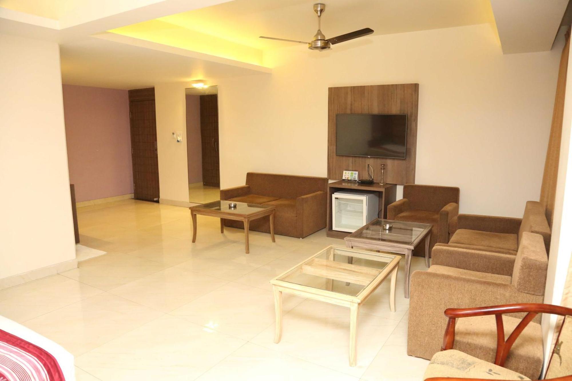 Palette Hotel Nisarga By Sunday Bhopal Bagian luar foto